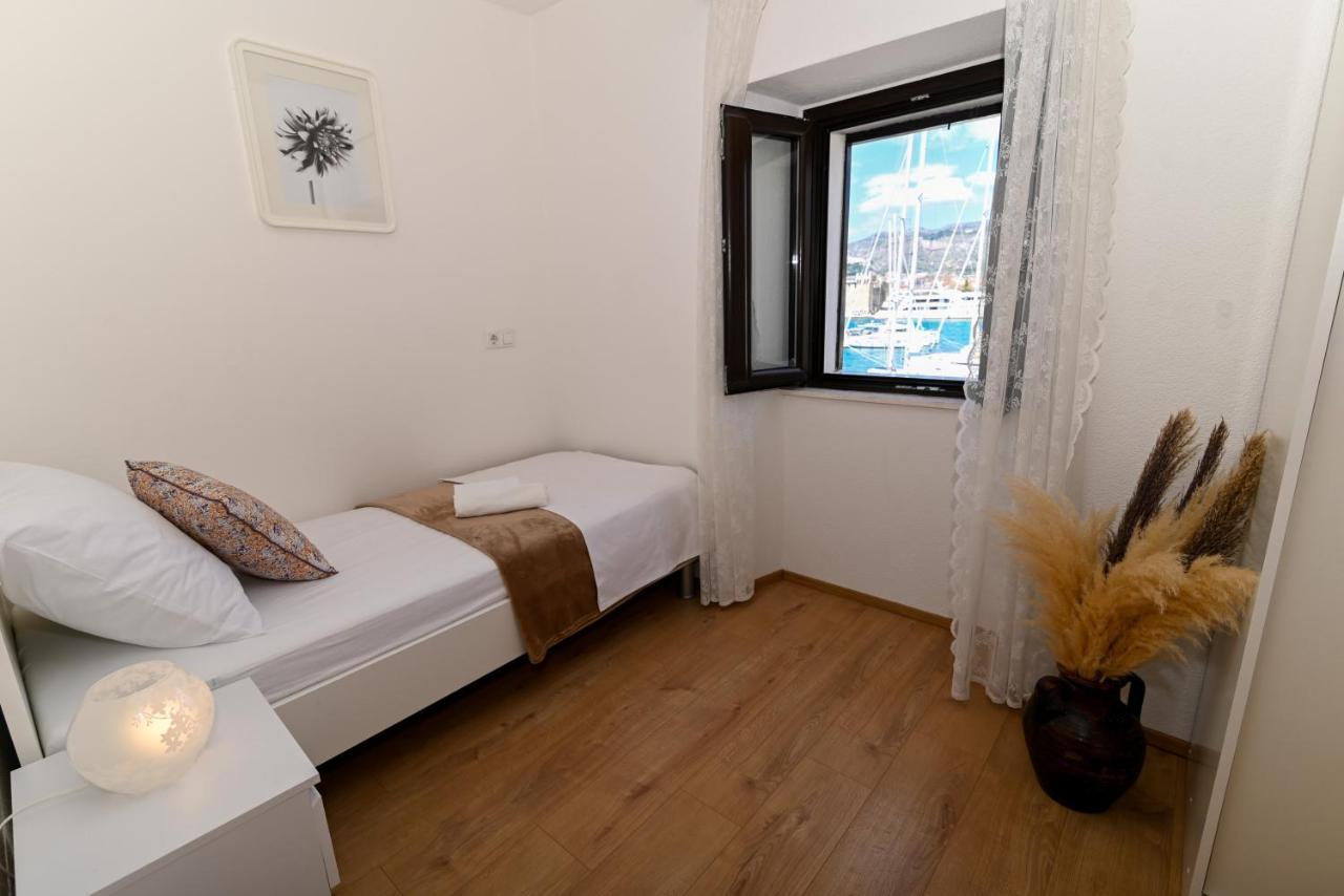 Apartman Ciciliani Trogir Zewnętrze zdjęcie